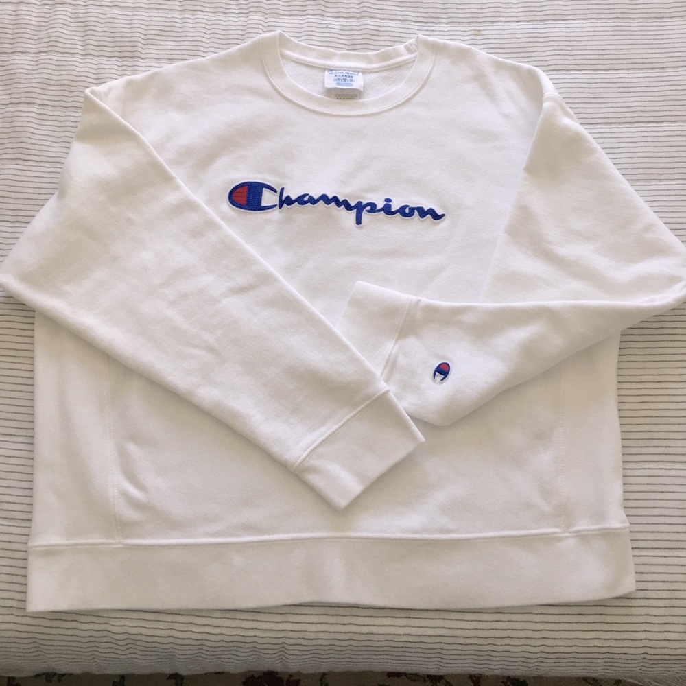Champion white sweatshirt! Size Youth XL or Women’s S.